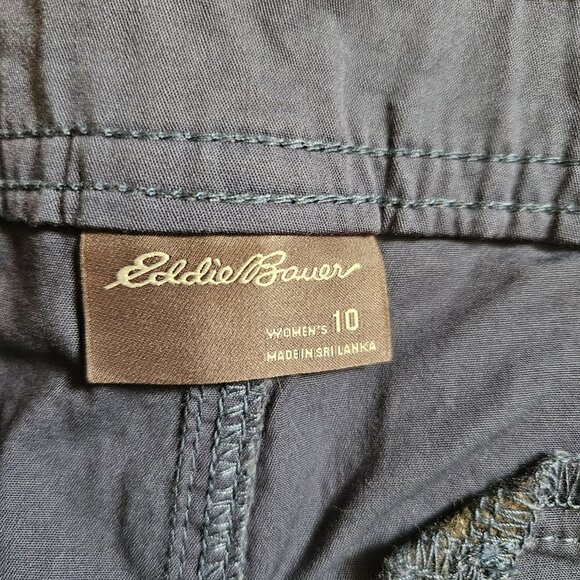NWT Eddie Bauer Aspire Chino Womens Shorts SZ 10 Blue Slightly Curvy Hike Travel - Picture 3 of 10